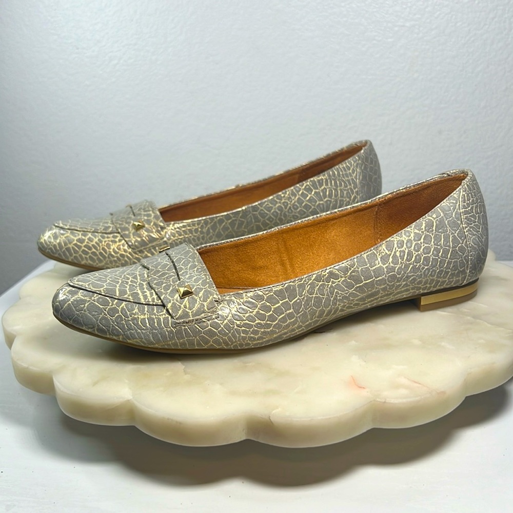 Women’s Naturalizer Faux Leather/Snake Skin Print Pointed Toe Sz 8.5